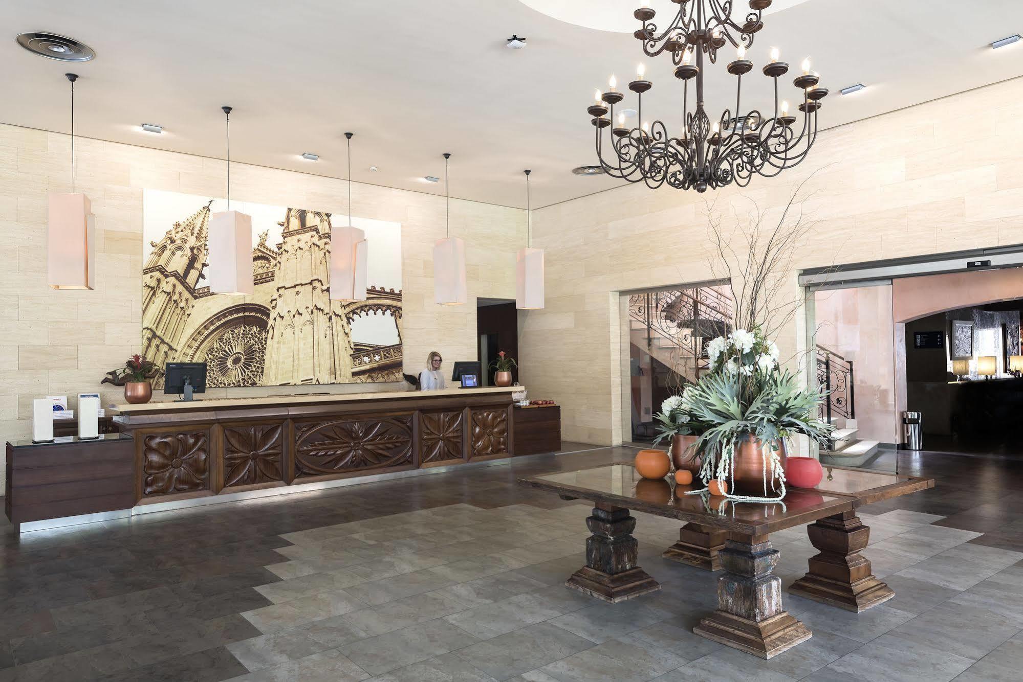 Hotel Occidental
