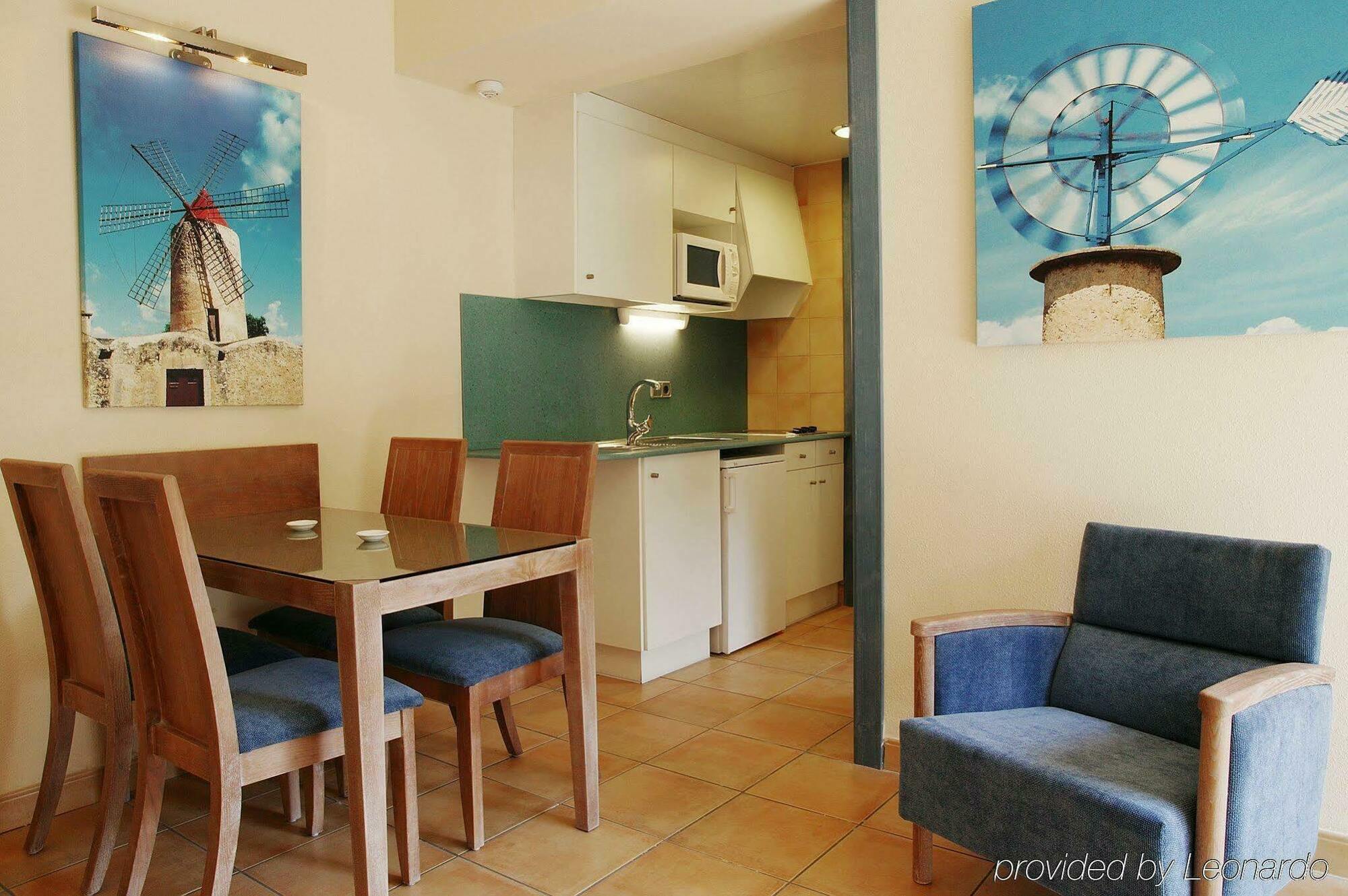 Occidental Hotel 4*